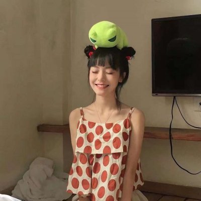 23张高清非主流个性女生头像 一次挑个够