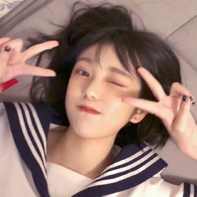 32张高清网红美女头像合集 好看的女生头像素材