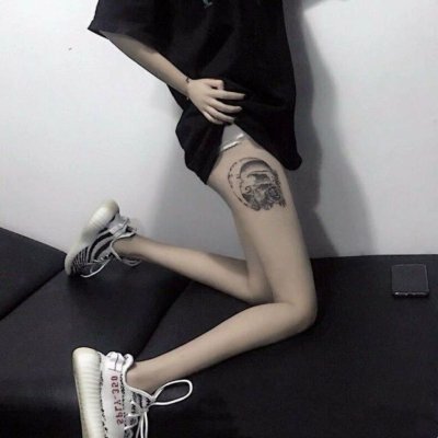 8张高清性感长腿部位女头 女生头像合集来了