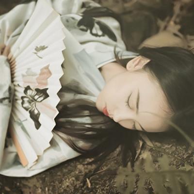 23张安静治愈的古风女生头像 高清氛围感拉满