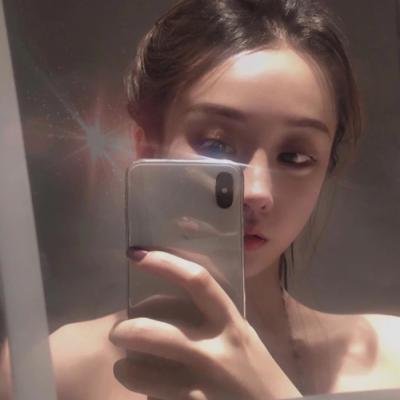 21张高清霸气超拽高冷女生头像 直接存就能用