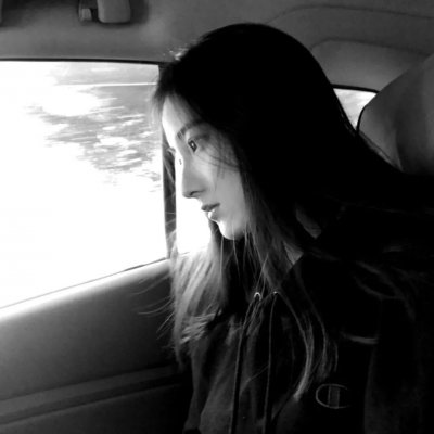 酷酷的伤感女头像合集 18张高清好看的酷感emo女头来了