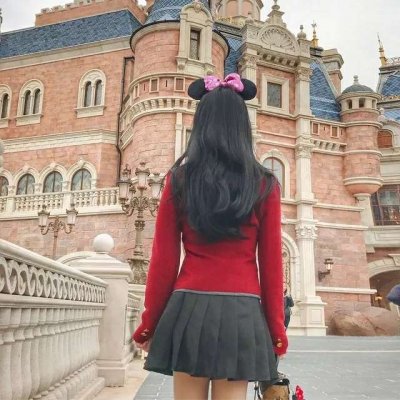 18张高清好看的时尚美女背影头像 女生头像素材合集