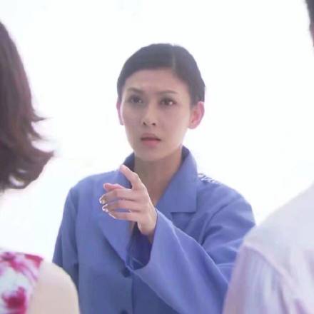 《回家的诱惑》洪世贤三角恋主题头像来了