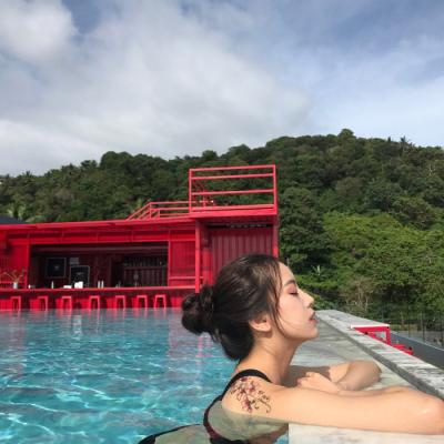 17张高清小清新风格丸子头女生头像合集