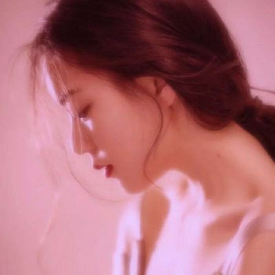 28张高清复古港风闺蜜头像 氛围感拉满的女生头像合集