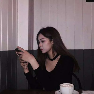 33张高清伤感女生头像合集 沉默忧郁的女生头像素材