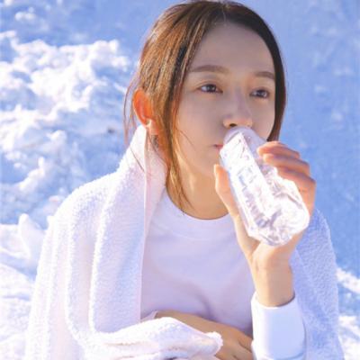 18张高清唯美小清新女生QQ头像合集