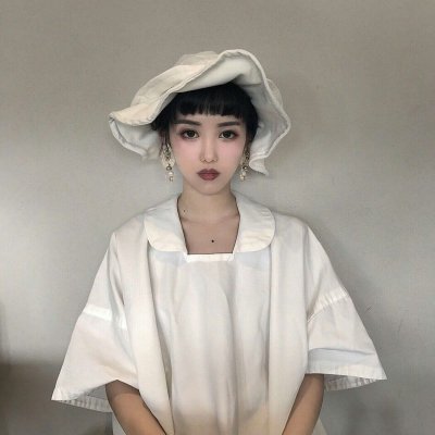 24张高清韩系时尚女生头像 氛围感拉满