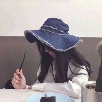 18张高清好看的女生戴帽子背影/侧脸QQ头像