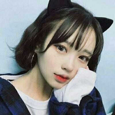 36张无水印高清短发女生头像合集