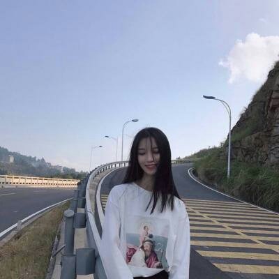 17张高清意境感拉满的微信女生头像合集