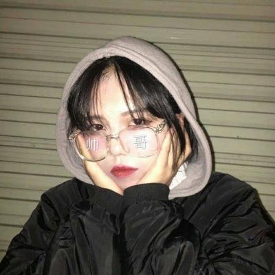 19张高清颓废感非主流女生QQ头像合集