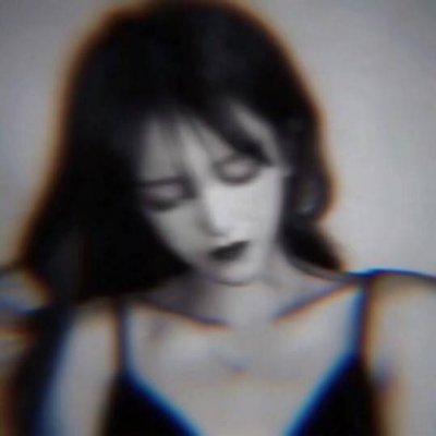 36张韩系高冷黑白女头像 高清潮流款