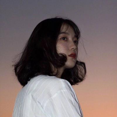 28张高清真人小清新女生头像合集