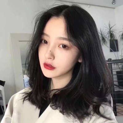 又酷又美的短发女生头像合集 20张氛围感拉满