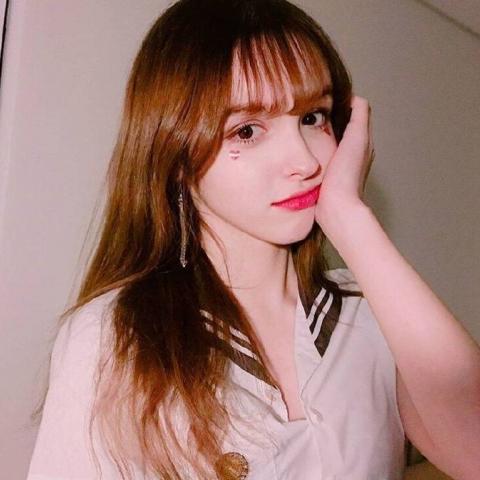 22张超拽霸气冷酷女生头像 高清好看直接用