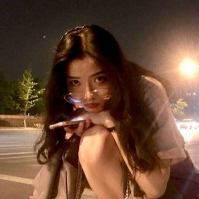 35张高清真人美女微信头像 好看的女生头像合集