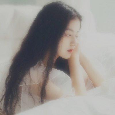 22张高清文艺小清新女生QQ头像 气质氛围感拉满