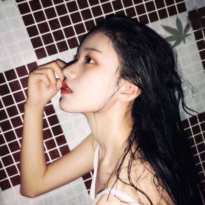 26张高清丧气风女生头像 个性氛围感拉满