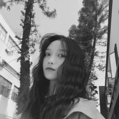 21张高清黑白伤感冷淡女生头像 自带心碎氛围感的女头合集