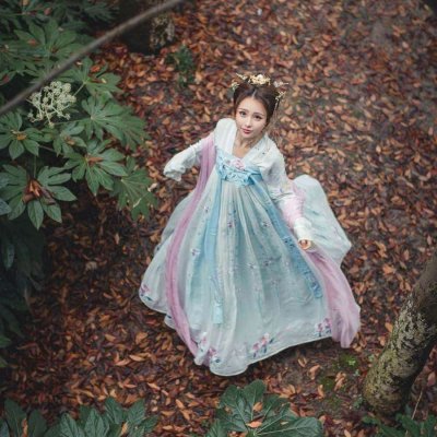 18张高清伤感古风女生头像 氛围感拉满
