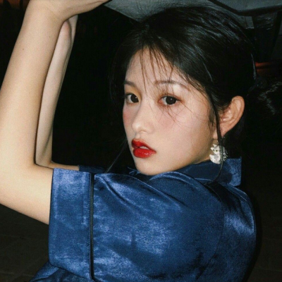 32张高清一人一张闺蜜头像 适合女生用的好看闺蜜头像合集