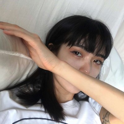 24张高清清纯齐刘海美女头像 好看又耐看