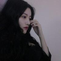 女生失落伤感暗色系头像合集 14张