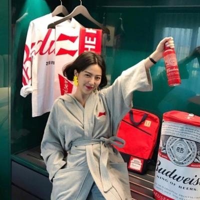快手吃货女生头像来啦！28张高清可爱的吃货姑娘头像图
