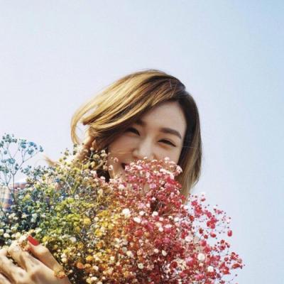 17张高清小清新女生QQ头像 氛围感拉满