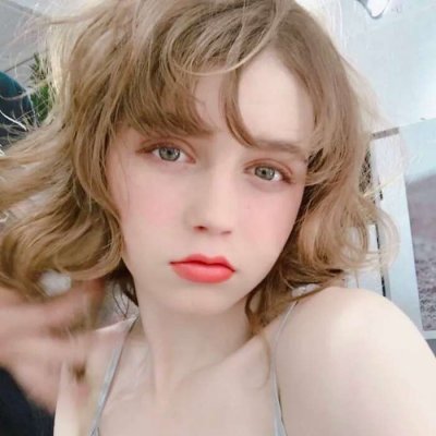 21张高清好看的欧美女生微博头像 最新合集来啦