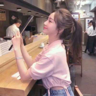 12张高清唯美女生头像 每一张都让人一眼心动