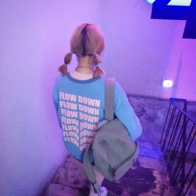 13张超好看的紫色系女生头像合集