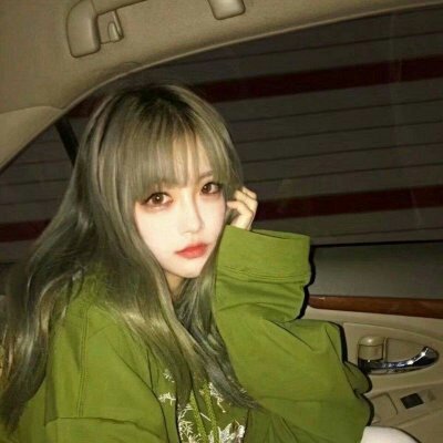 21张高清超酷女生头像合集 氛围感拉满