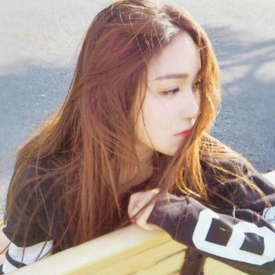 小清新文艺女生头像 24张高清好看的文艺清新头像合集