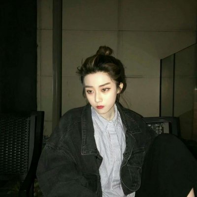 10张高清时尚高冷女生头像 个性氛围感拉满