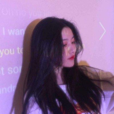 36张高清紫色真人女生头像 氛围感拉满的唯美梦幻款