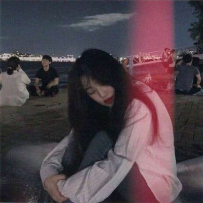 16张高清高冷孤独气质女生头像合集