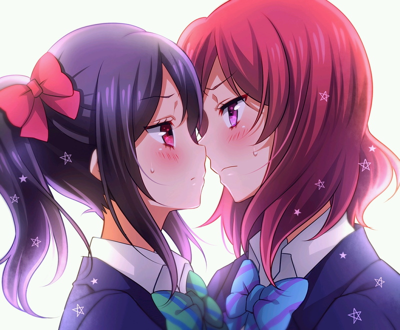 《LoveLive!超美壁纸合集！粉紫红发少女集结》