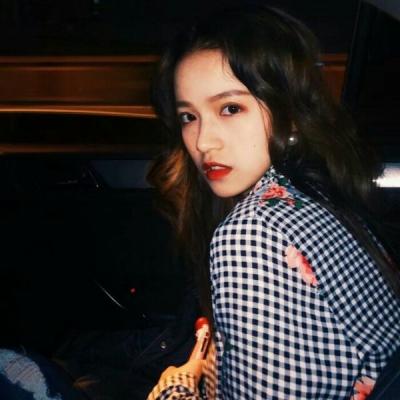 32张高清一人一张闺蜜头像 适合女生用的好看闺蜜头像合集