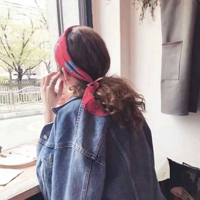 24张高清好看的女生背影微信头像合集