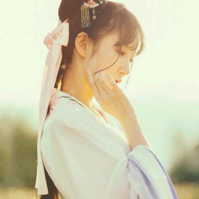 18张高清古风美女头像合集 适合做女生头像的国风美图