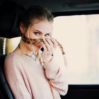 21张高清英伦风气质女生头像合集