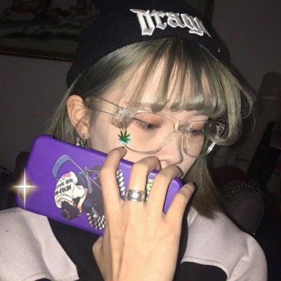 13张超好看的紫色系女生头像合集