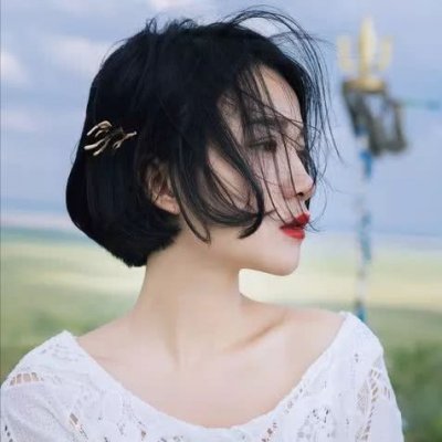 11张高清高冷侧脸短发女生头像 氛围感拉满