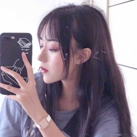 20张高清好看的时尚女生微信头像合集