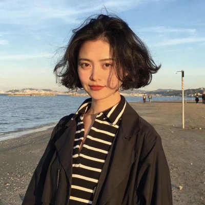 又酷又美的短发女生头像合集 20张氛围感拉满