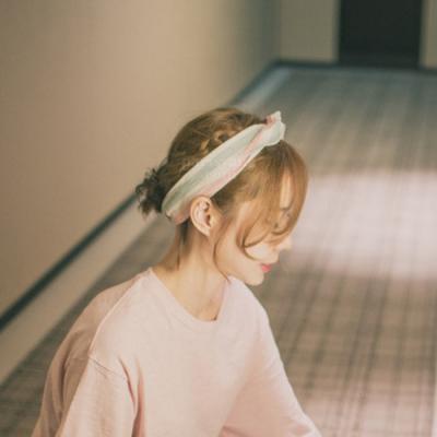 21张高清有意境的女生微信头像 氛围感拉满