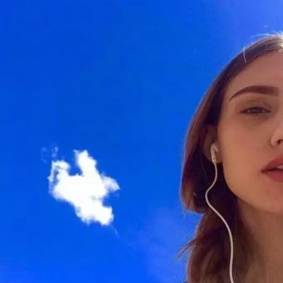 20张清新蓝调女生头像 高清好看的蓝色系女头